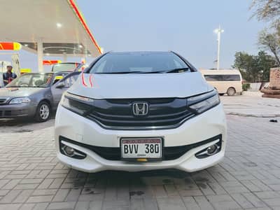 Honda Fit Shuttle Hybrid 1.5