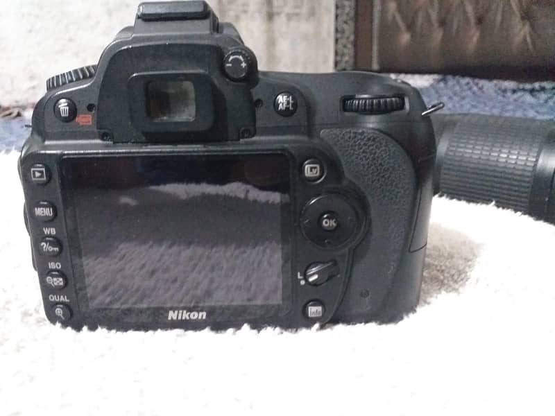 Nikon 3