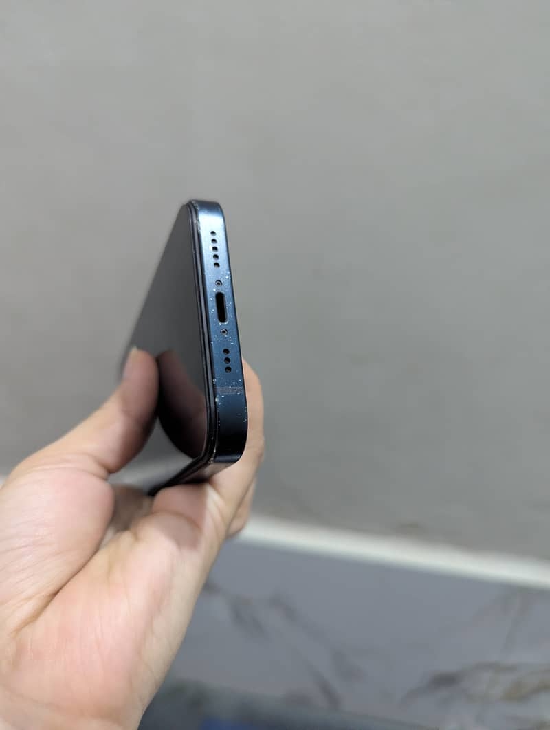 IPhone 13 11