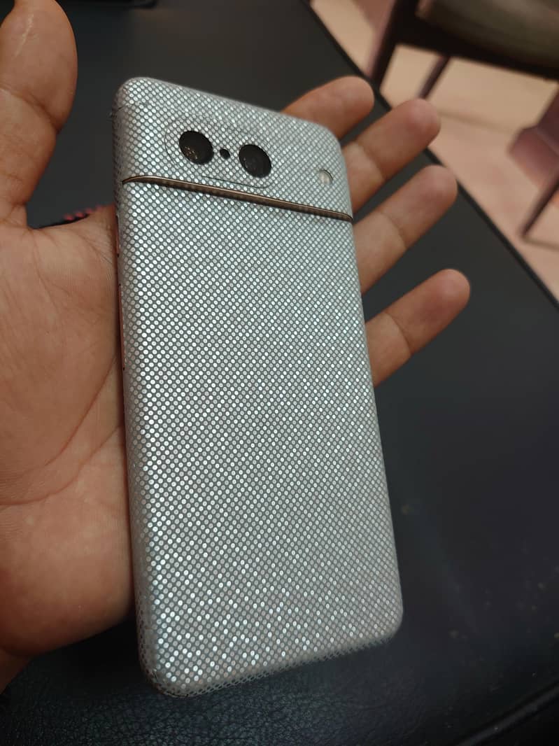 google pixel 8 3