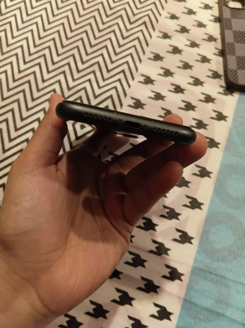 iphone 11 4
