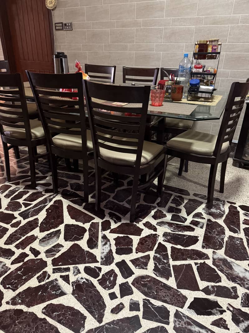 8 seater dining table 0
