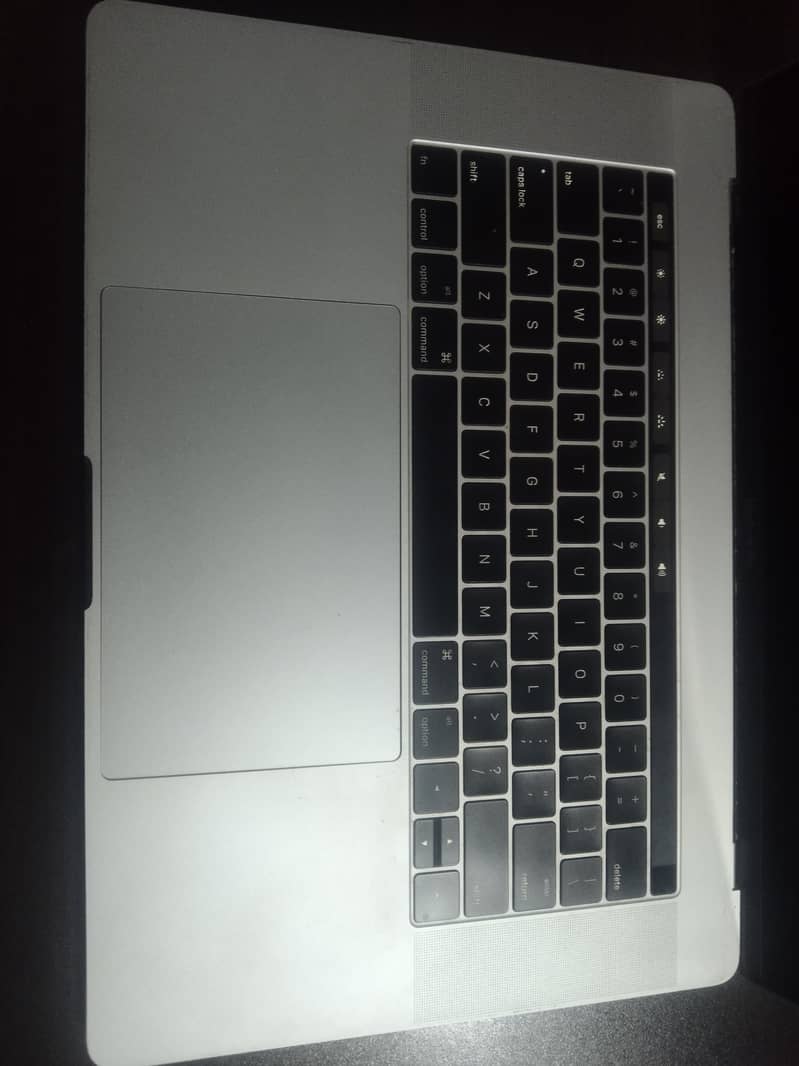 MacBook Pro 2016 2