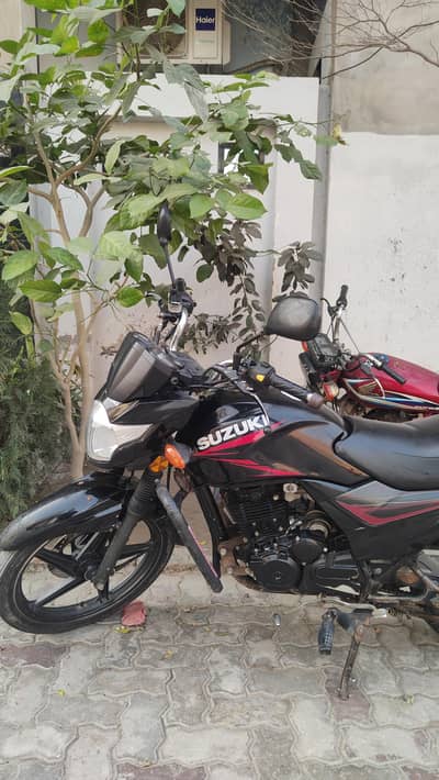 Suzuki GR 150 2019 Model