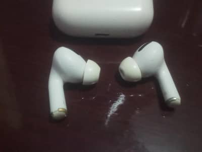 Apple Air pods pro 2  1 generation  10/8