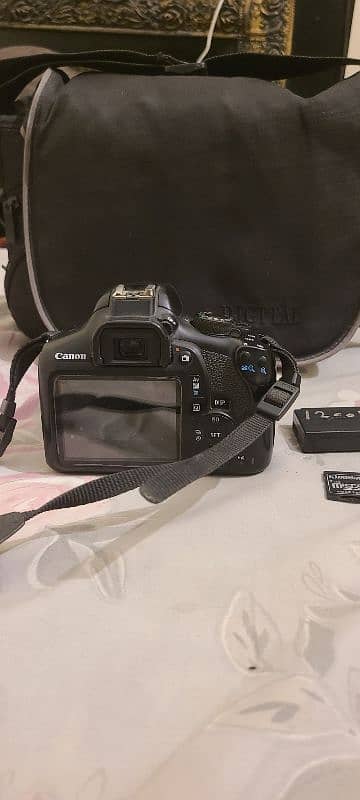 Camera 4