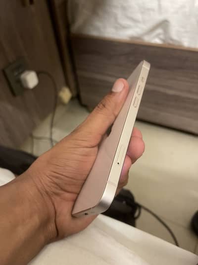 13PTA 256GB