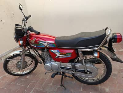 Honda CG 125 2023