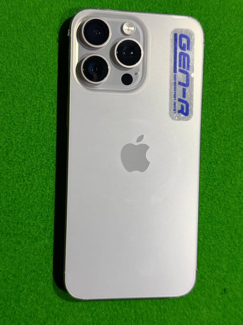 Apple iPhone 15 Pro max 2