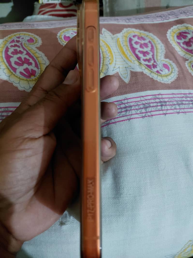 iPhone 17 pro max 2