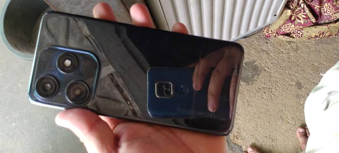 Tecno spark10c  rim 4+4rom128 all ok hai koi fault nhai