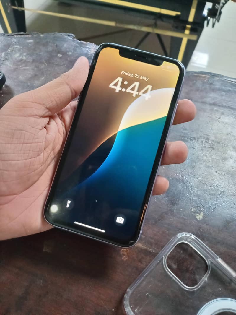 iphone 11 3