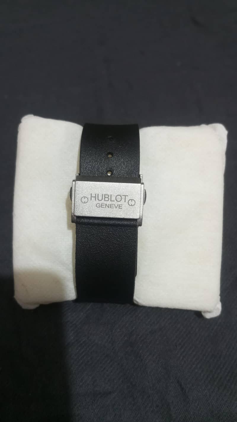 Hand watch 2