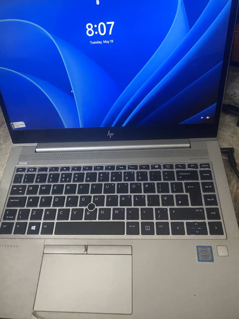 Hp Elitebook 840 g5 INTEL i7 8th generation  8 gb Ram DDR4 256 SSD 1