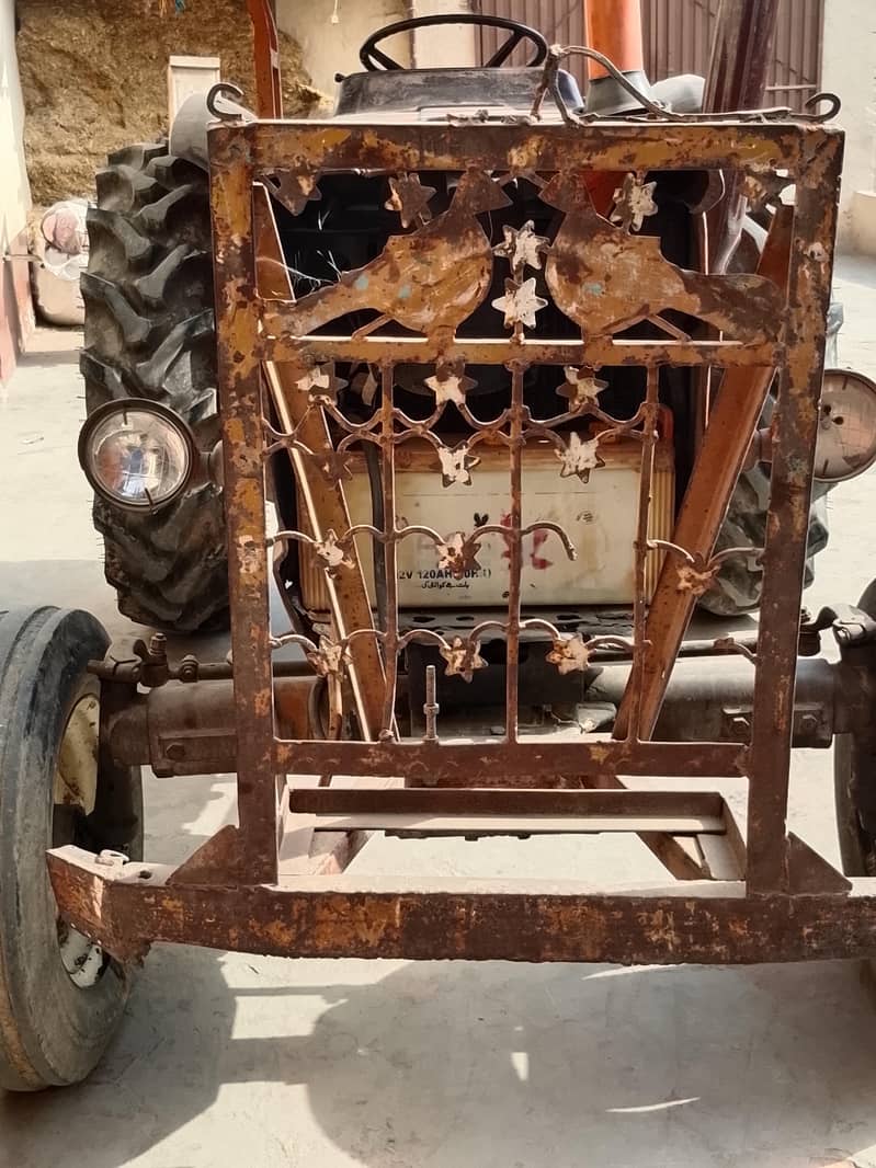 Tractor 3