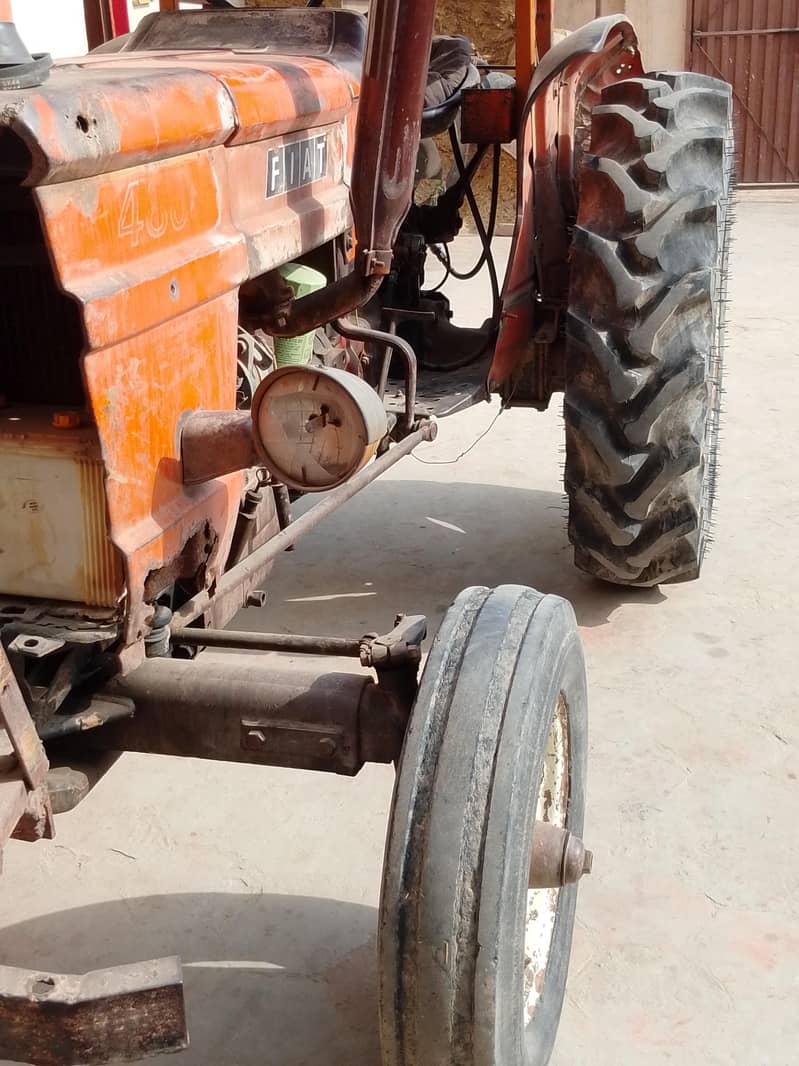 Tractor 4