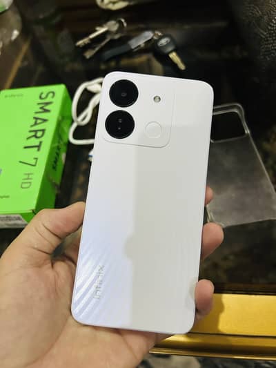Infinix smart 7 HD