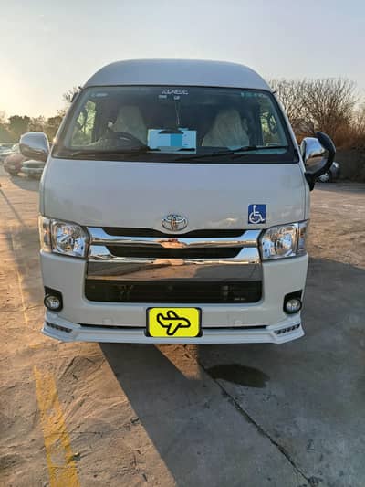 Toyota Hiace TRH 200k GL