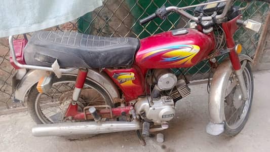 Yamaha Y100