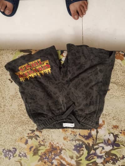 Barely Used Zara Original x Stranger things graphic short