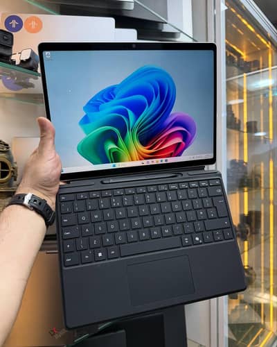 Microsoft Surface Pro 9 – i7 12th Gen | 32GB RAM  | 1tB NVMe SSD