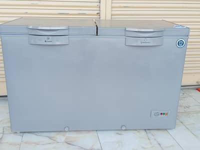 D freezer