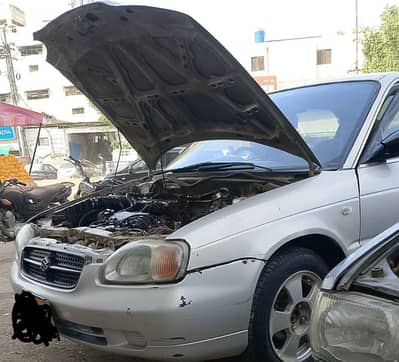 I am selling Suzuki baleno 2005