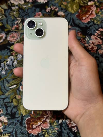 iPhone 15