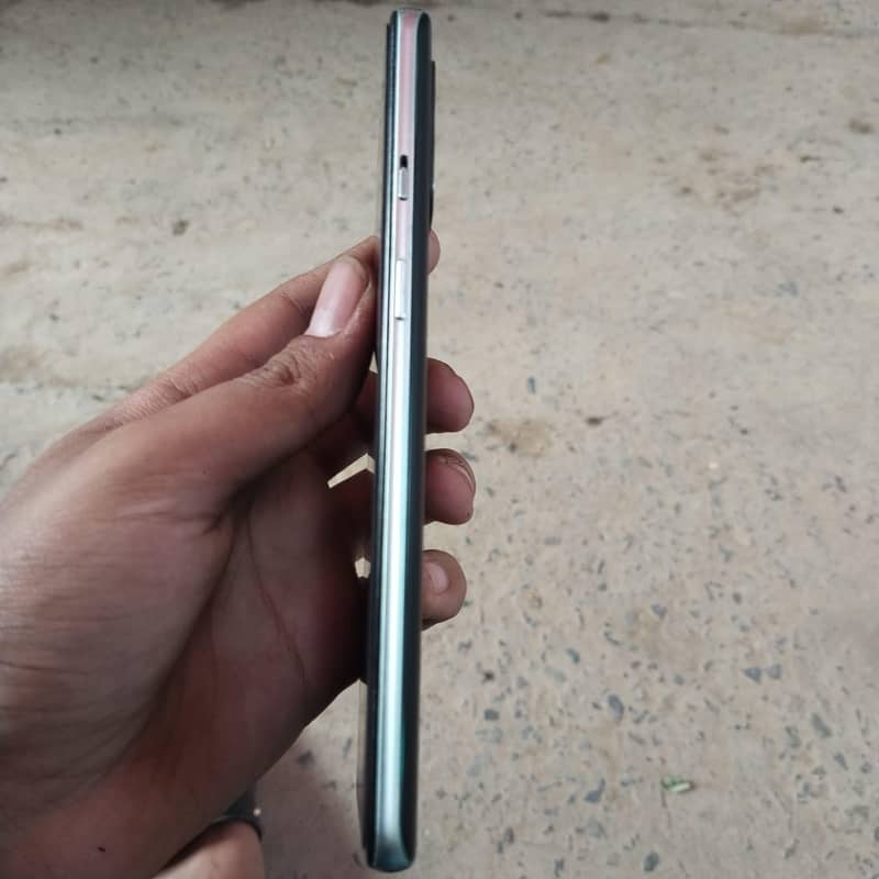 one plus 8t 3