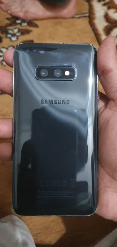 Samsung Mobile S10e