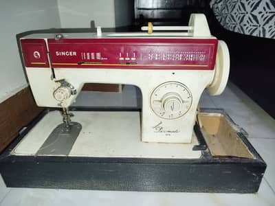Singer disc matic sewing machine