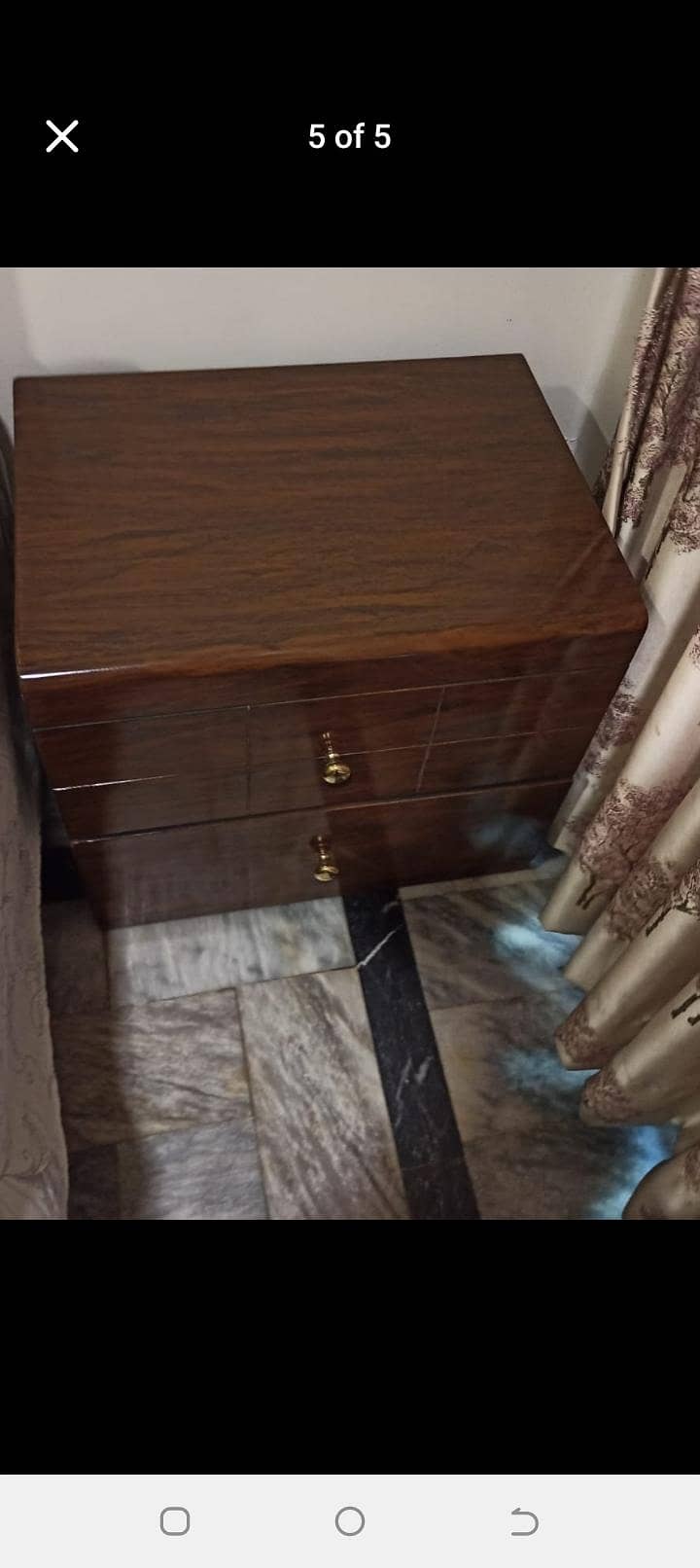 bed dressing side table 1