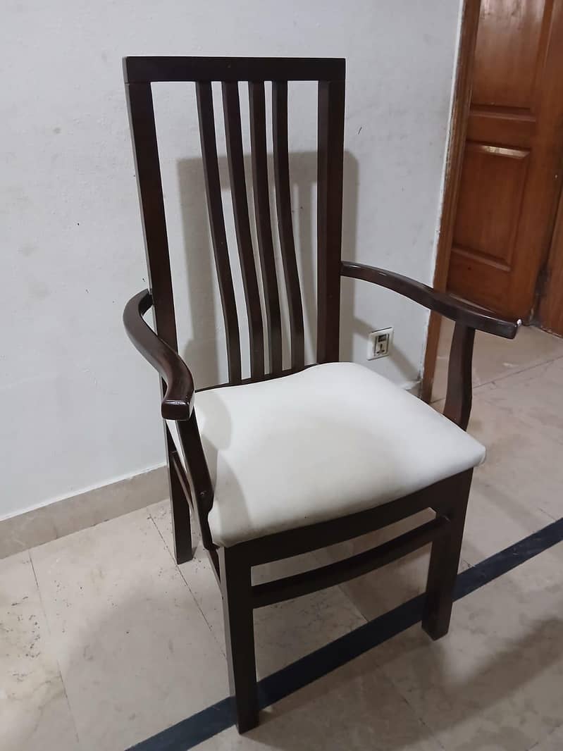 Dinning table chairs 3