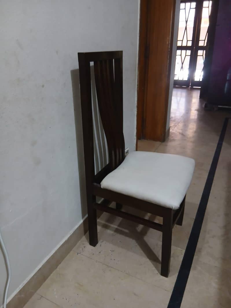 Dinning table chairs 5