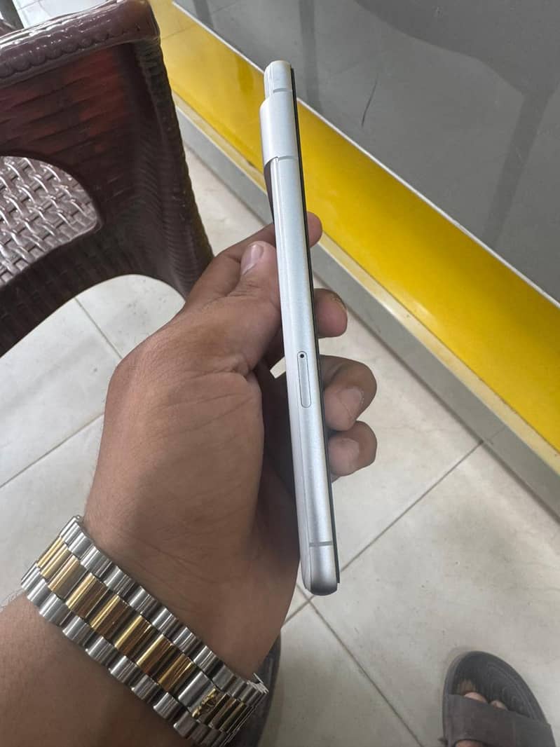 Google pixel 7 3