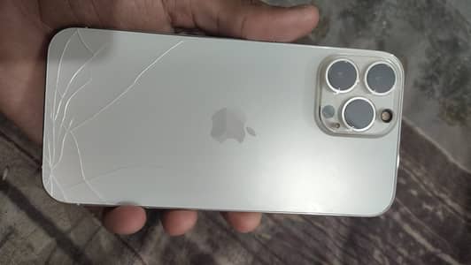 Apple iPhone 13 Pro Max j