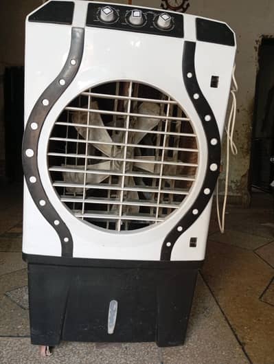 Room air cooler
