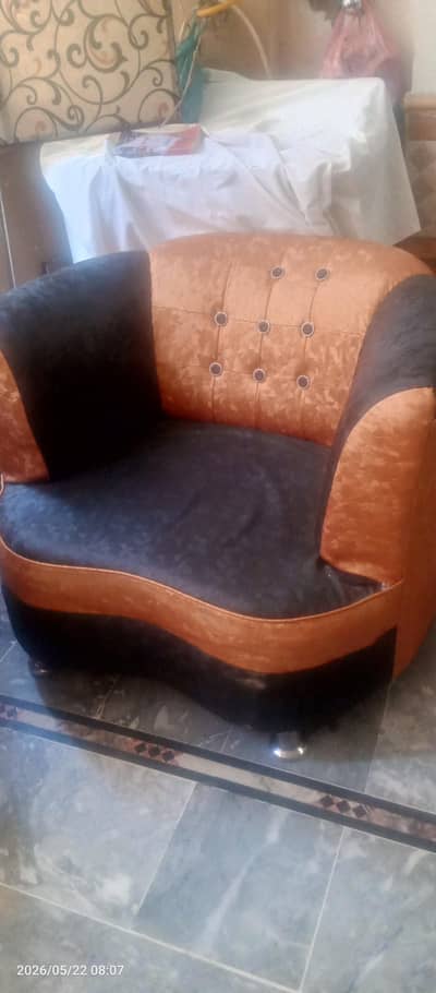 5 seater sofa good condition