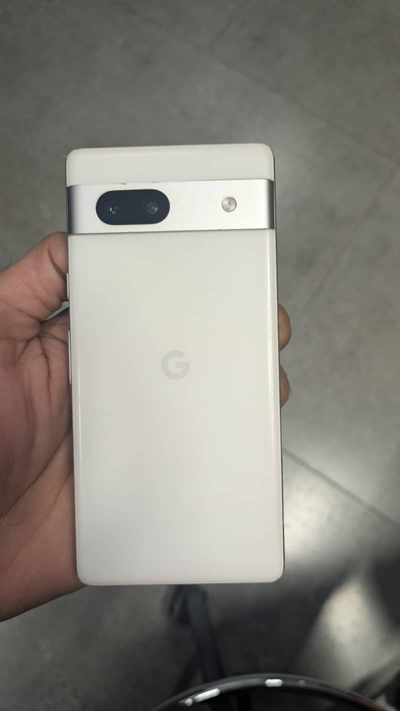 Google Pixel 7a 2