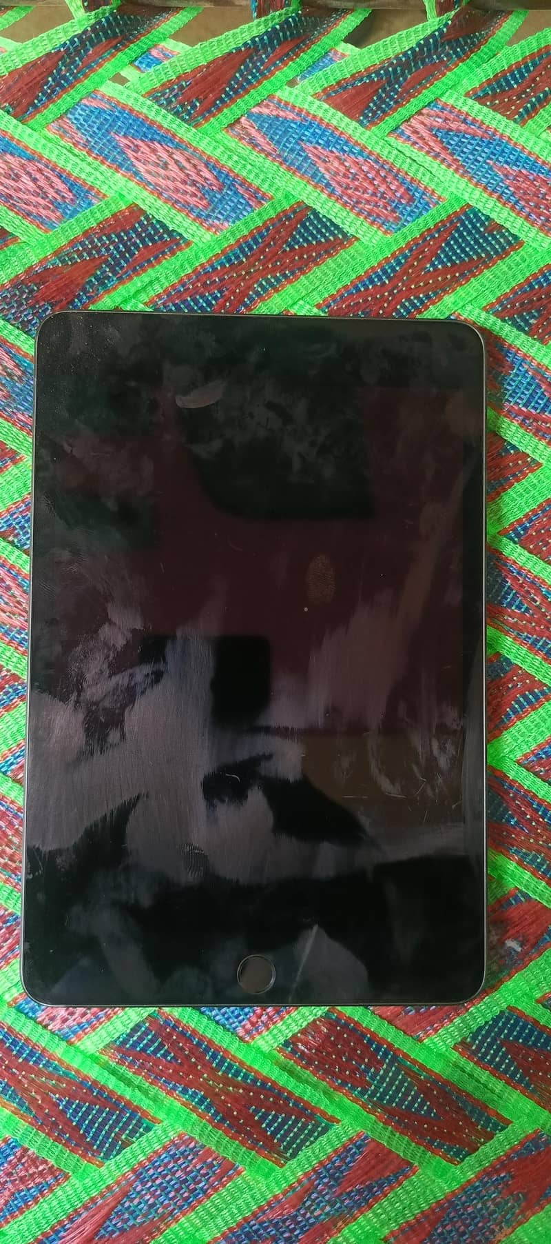 ipad mini 5 . . 64. . 0