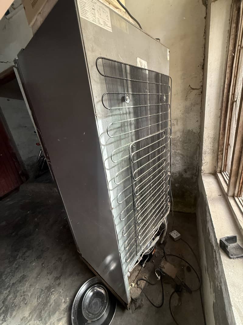 Refrigerator 2