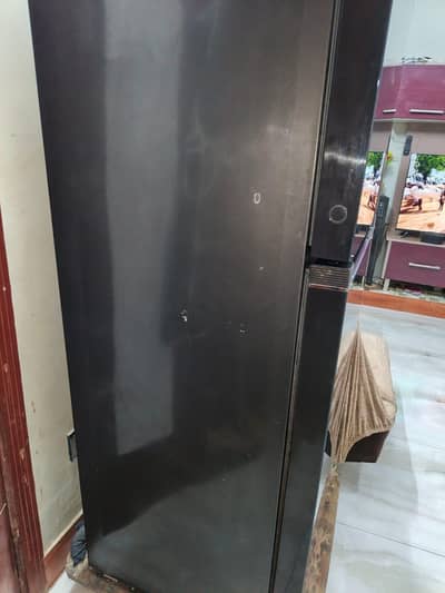 Haier Double Door Refrigerator – Black Glass Door – Excellent Cooling
