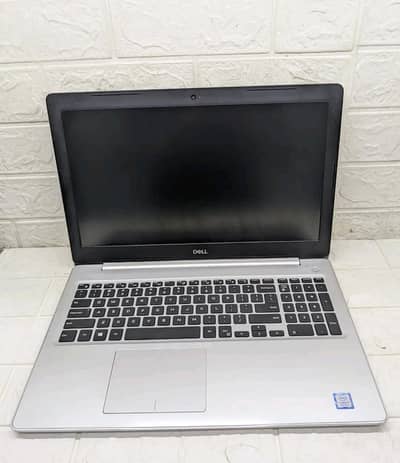 Dell Laptop Core i7  10th Generation What's 03223821905