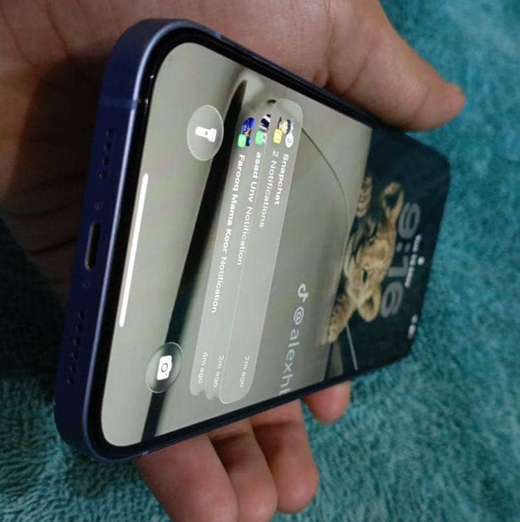 iPhone 14 Plus 0