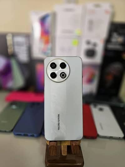 Tecno SPARK 30 Pro
