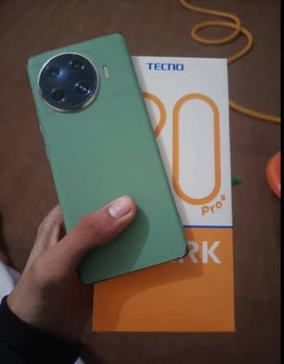 Tecno Spark 20 Pro Plus