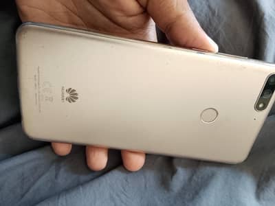 Huawei Y7 2018