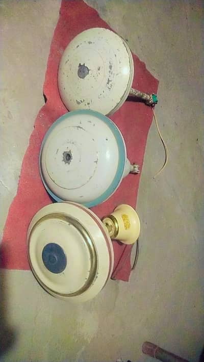 Behtareen ceiling fans.