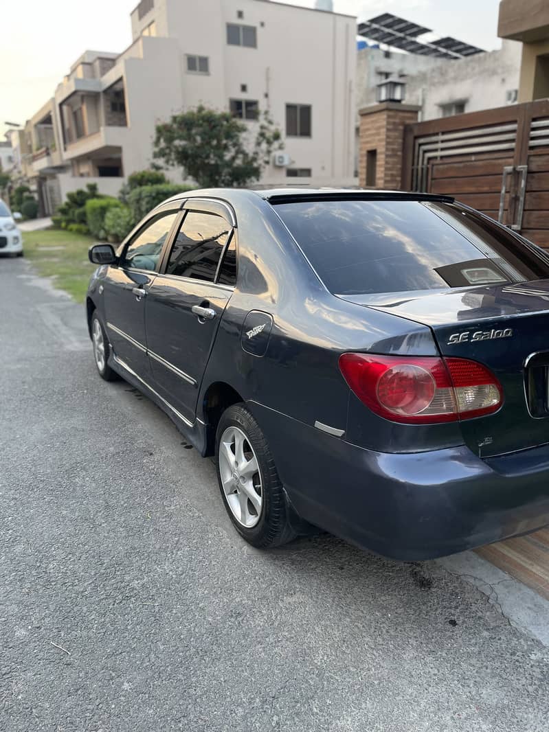 Se saloon automatic 1