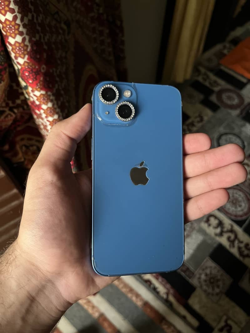 Apple iPhone 13 3